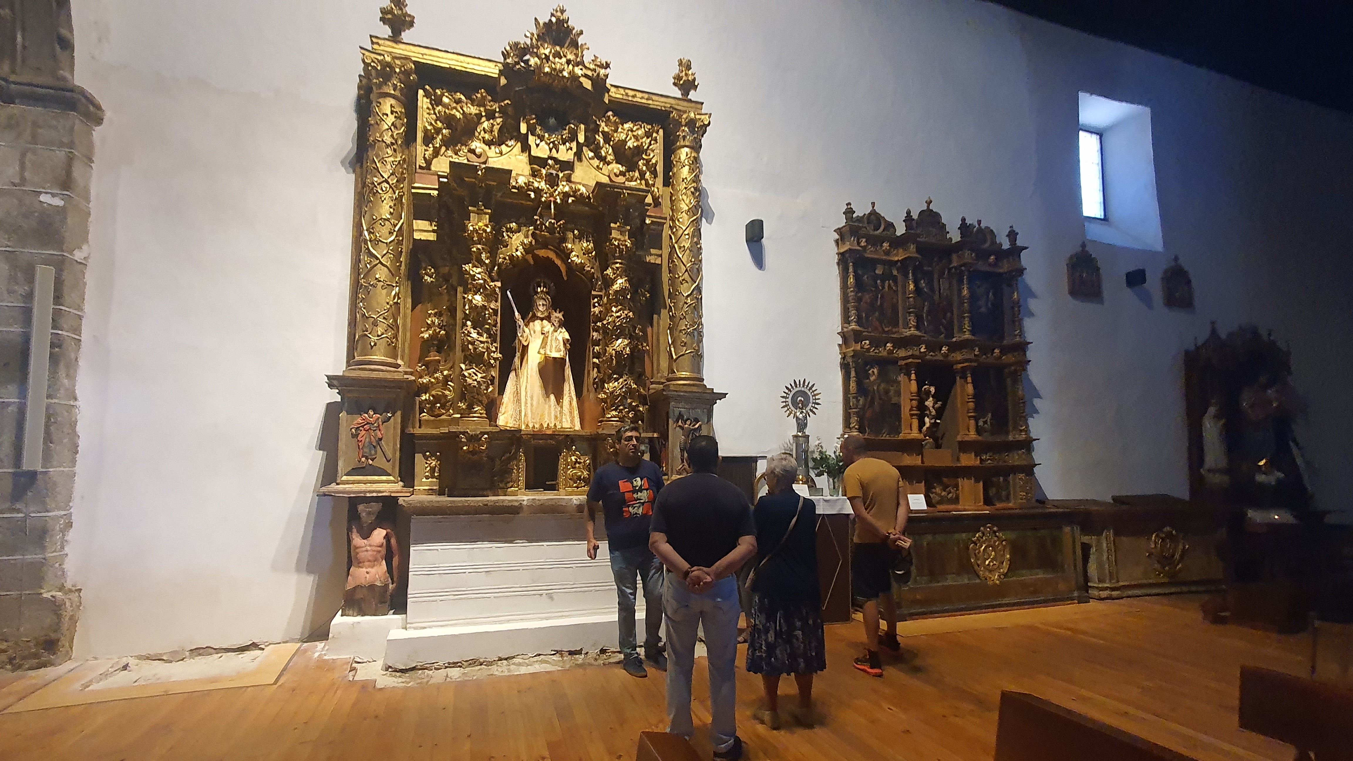 Halladas dos tallas del siglo XVI en la iglesia de Candelario