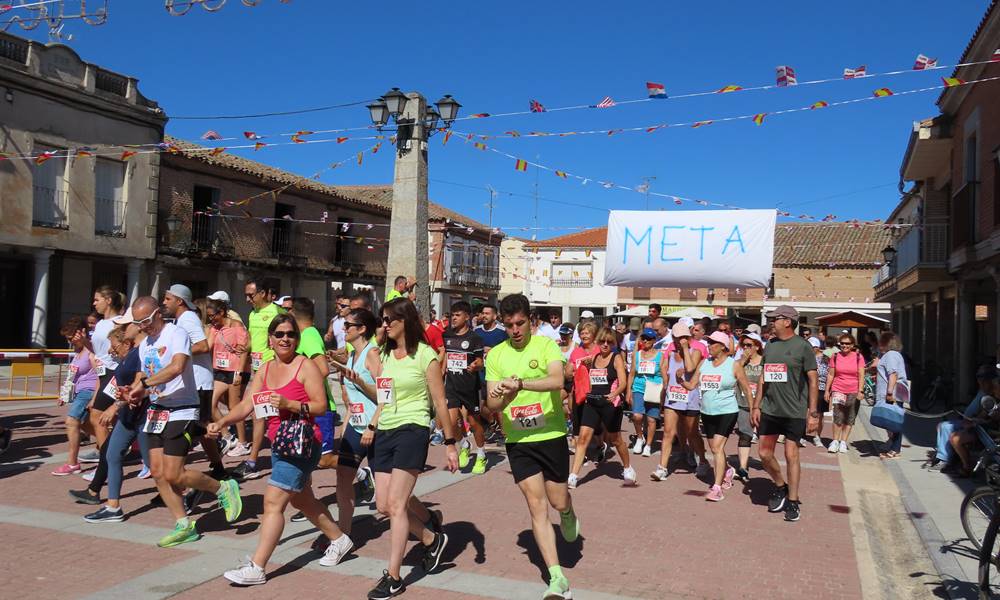 Jesús Ruano y Pilar García quedan primero en la VIII Quedada Running y Marcha Ciclista Solidaria