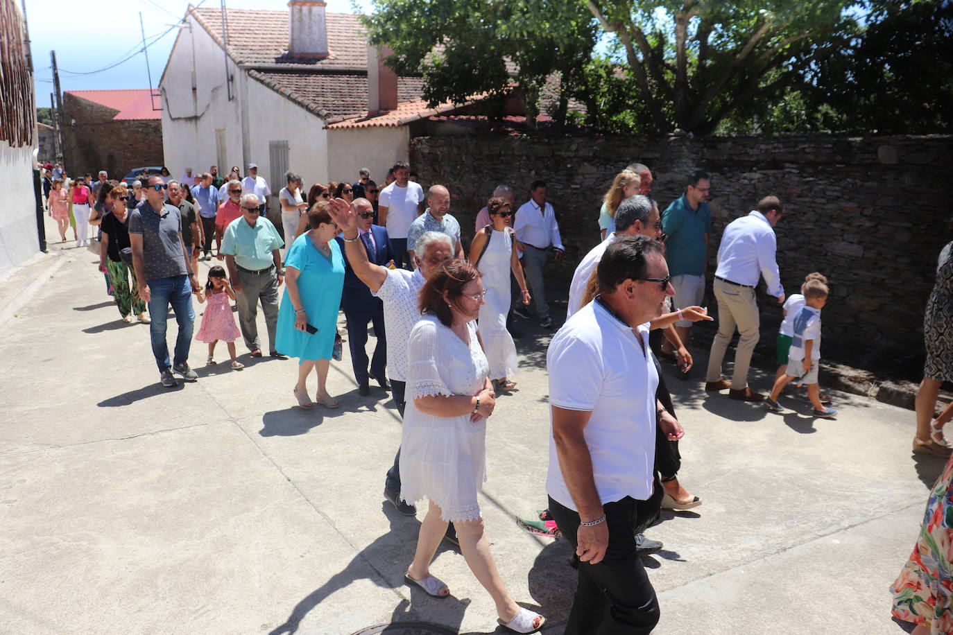 Palacios de Salvatierra acompaña a su patrona en el día de su fiesta