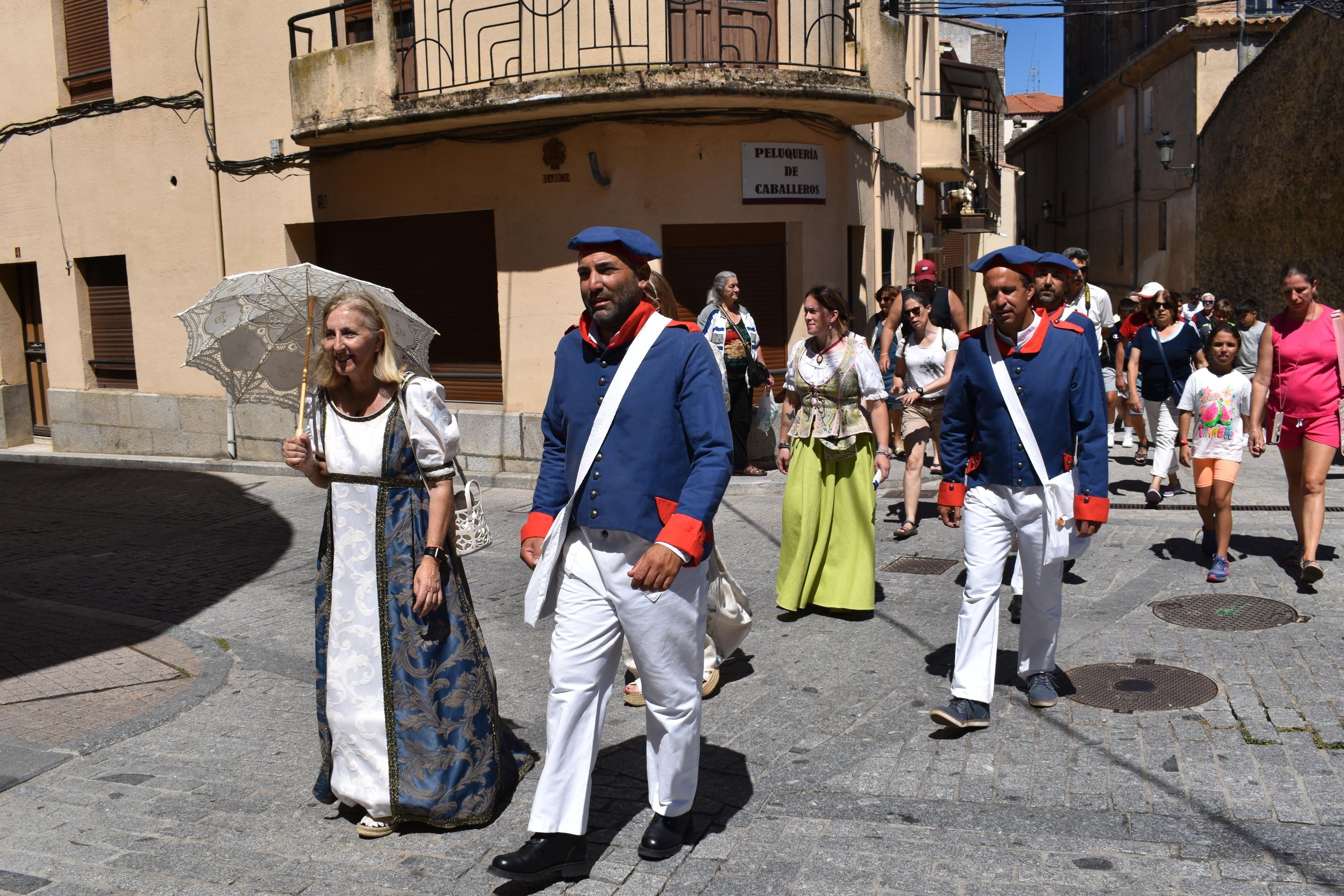 Alba de Tormes conmemora por primera vez la batalla de Los Arapiles con un desfile de época