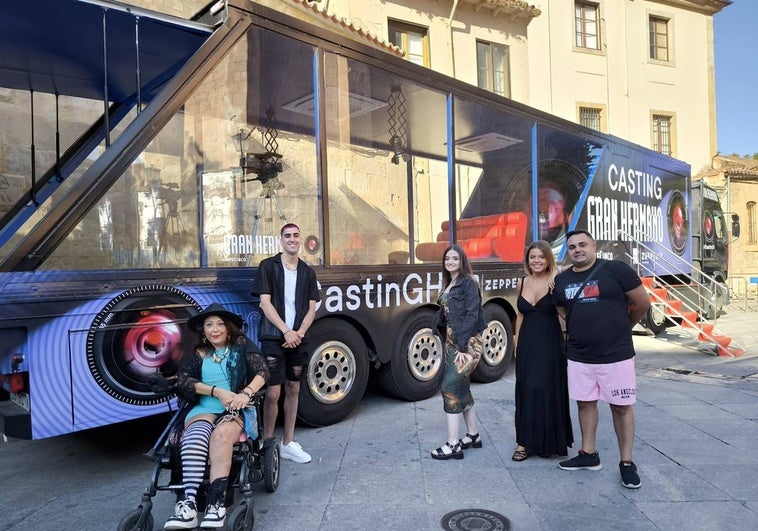 Primeras personas del Cásting de Gran Hermano en la ciudad charra.