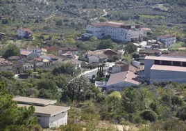 Vista general del casco urbano del municipio de Sotoserrano.