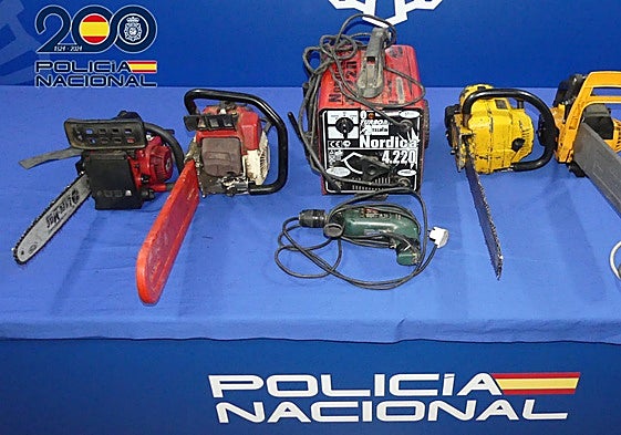 Herramientas recuperadas por la Policía Nacional.