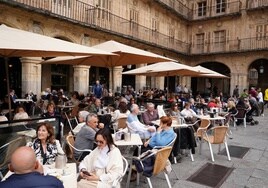 Terrazas en la Plaza Mayor de Salamanca.