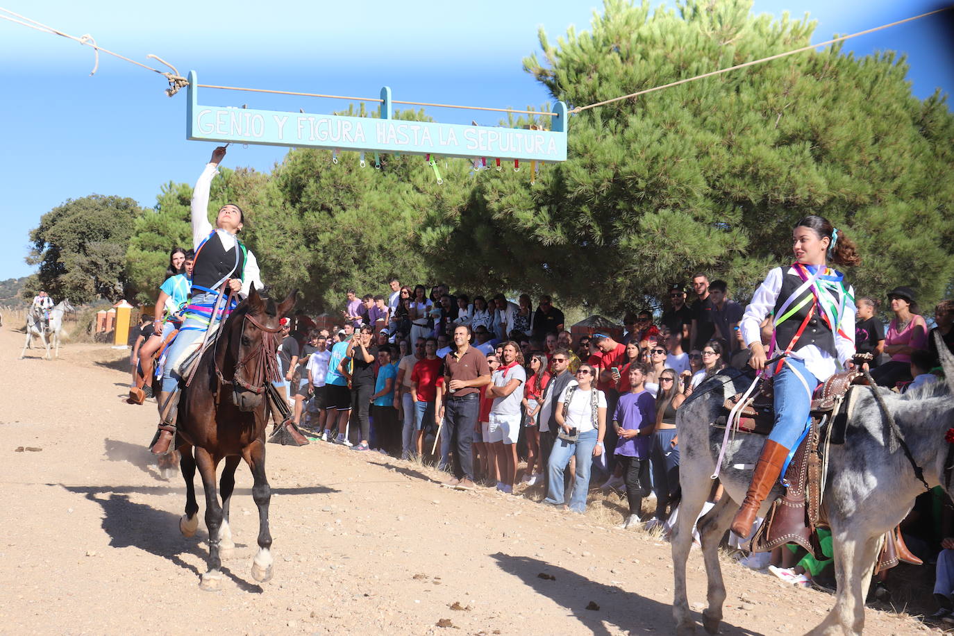 Cespedosa de Tormes honra a la Virgen del Carrascal