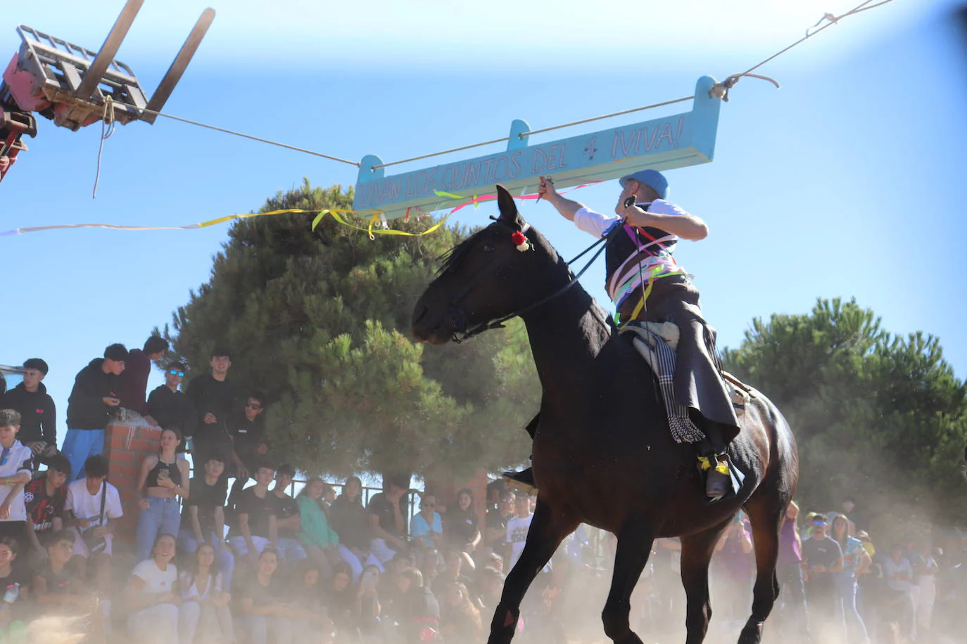 Cespedosa de Tormes honra a la Virgen del Carrascal