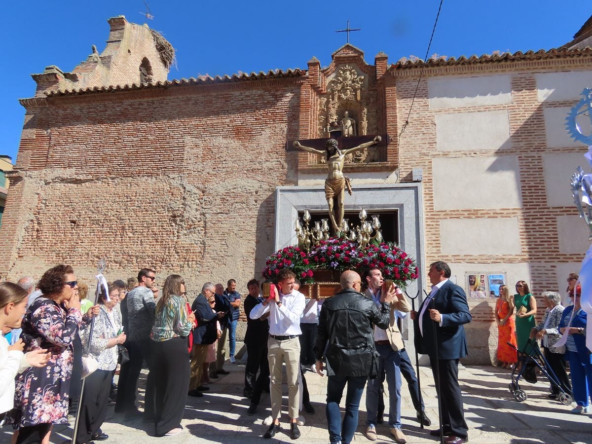 Muestras de devoción al Santo Cristo de la Agonía de San Luis en Peñaranda