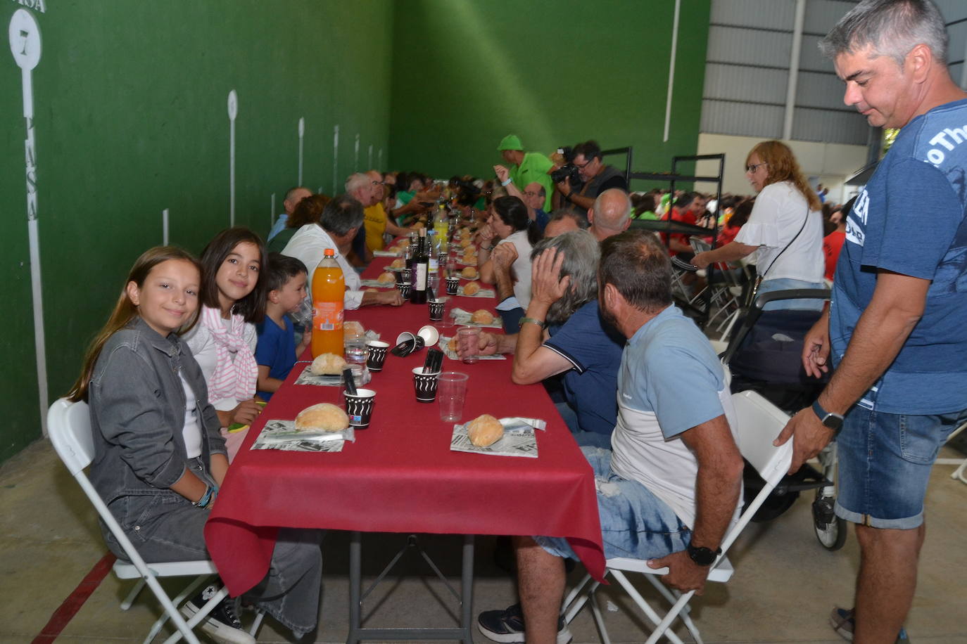 Despedida festiva con buen sabor de boca en Villaseco de los Reyes