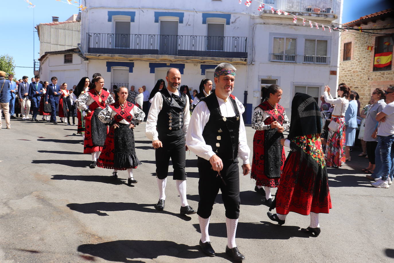 Sones de tradición para honrar a la Virgen del Carrascal en Cespedosa de Tormes