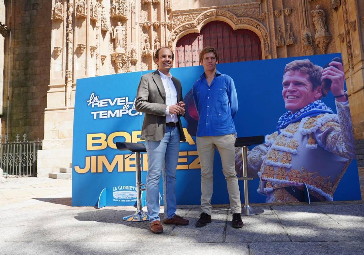 Javier Lorenzo y Borja Jiménez, en el Patio Chico.