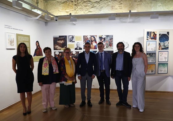 Presentación de la exposición en el Patio de Escuelas