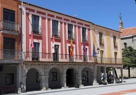 Imagen de la fachada del Ayuntamiento de Peñaranda.