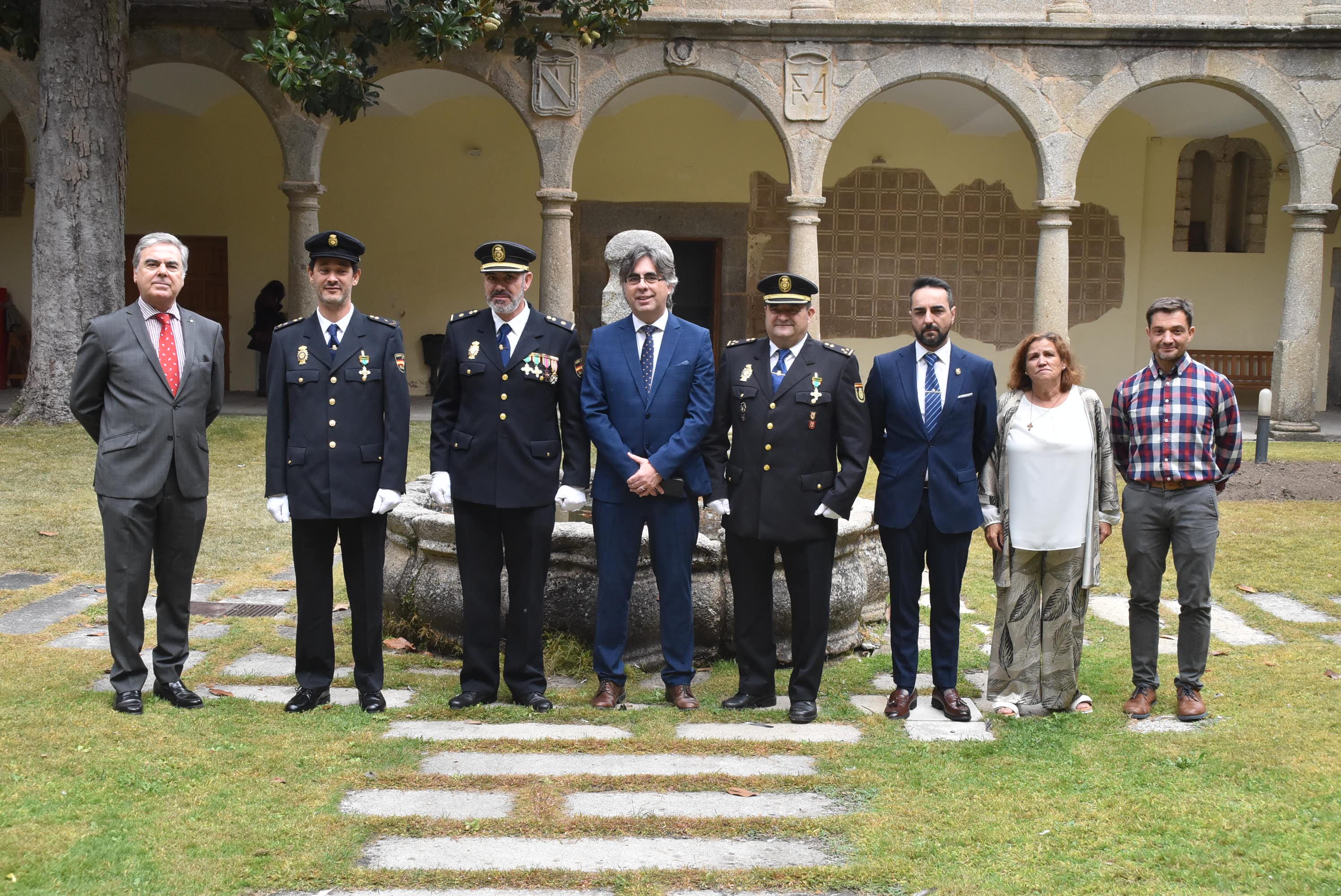 La Policía Nacional en Béjar celebra su día con la entrega de distinciones y reconocimientos