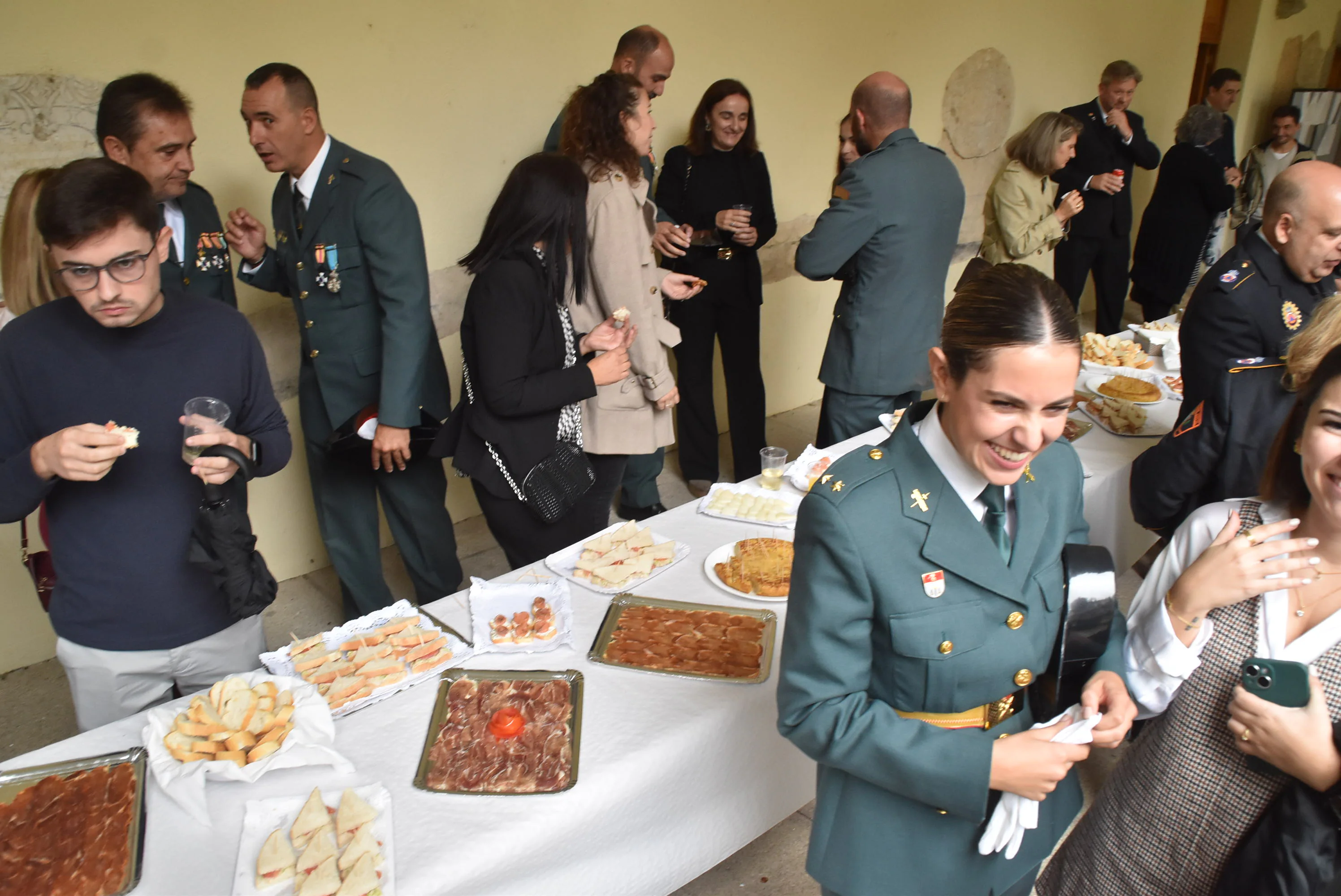 La Guardia Civil de Béjar celebra su día con misa, condecoraciones y convite