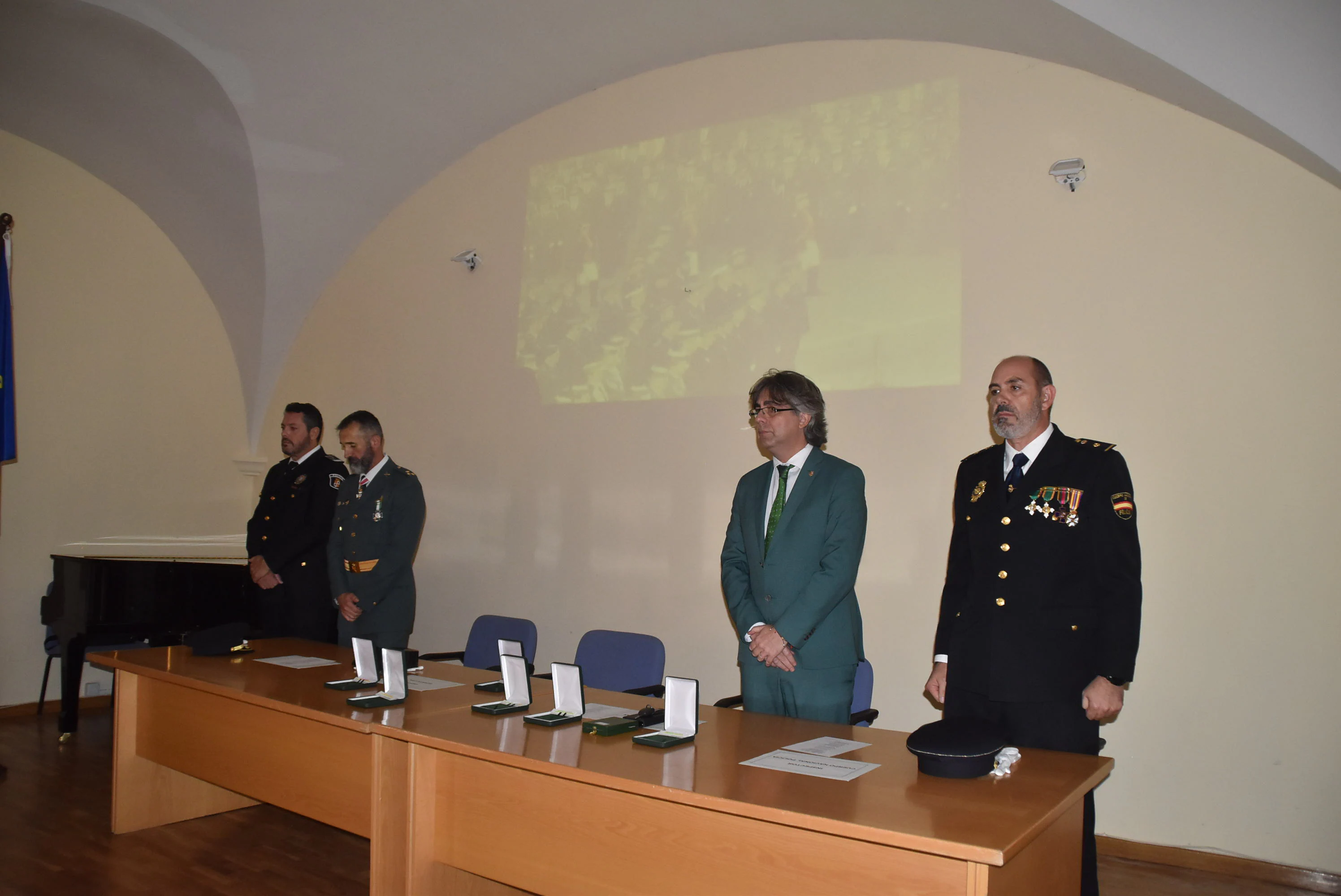 La Guardia Civil de Béjar celebra su día con misa, condecoraciones y convite