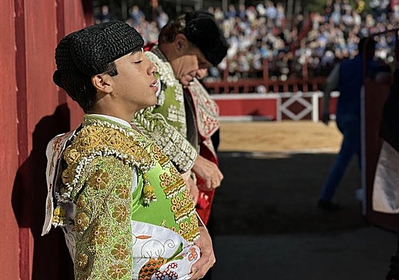 Marco Pérez, en el patio de cuadrillas de San Miguel de Valero, a punto de hacer el paseíllo