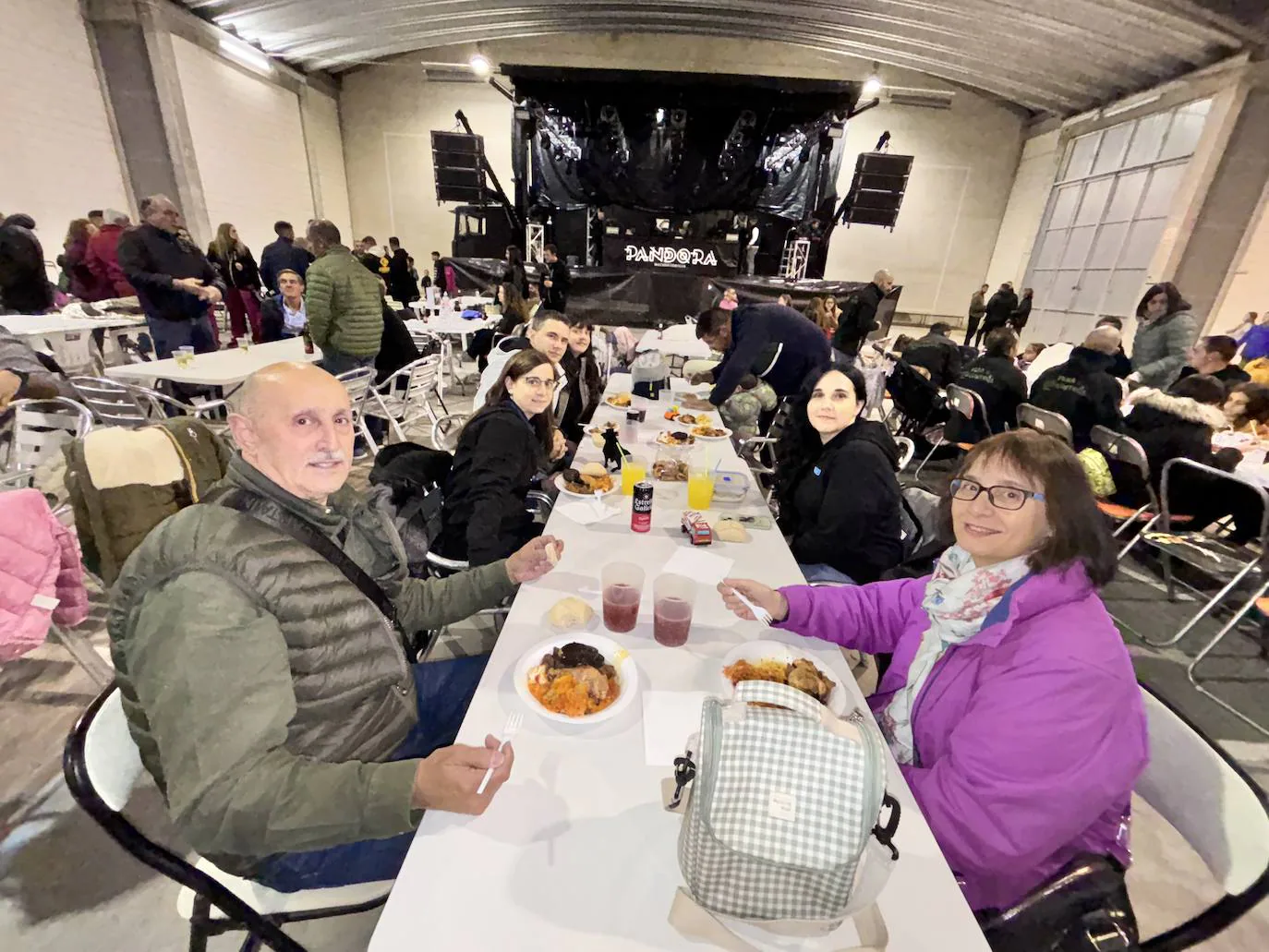 Buen sabor de boca en el inicio de las fiestas del Santo Cristo en Arabayona