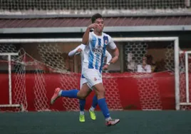 Celebración de un jugador del cuadro cántabro esta temporada.