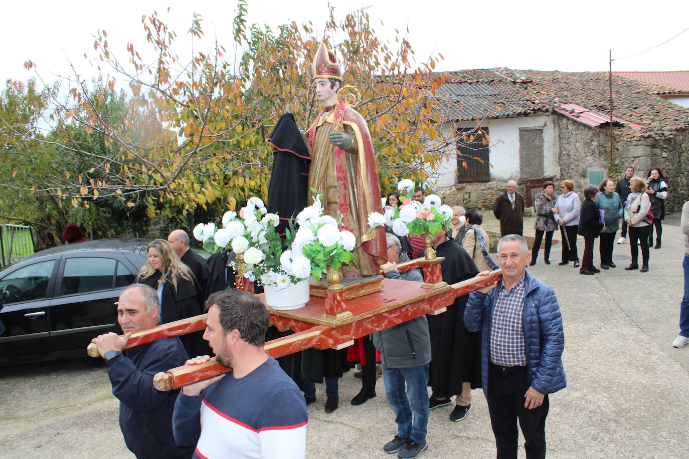 Cristóbal honra a San Martín de Tours en un día de hermanamiento con Guijuelo