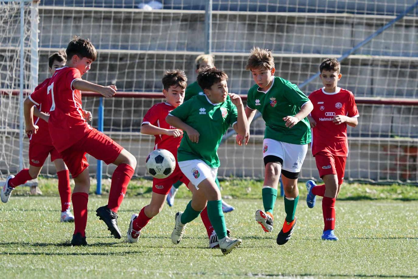 Las mejores imágenes de la jornada 6 en el fútbol base