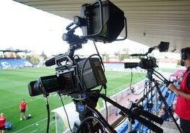 Cámaras de televisión en el estadio Reina Sofía durante la pasada edición de la Copa del Rey.