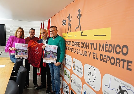 Almudena Parres, Valentín Alberca, Jesús María Ortiz y Casimiro Blanco, en la presentación.