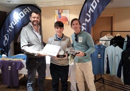 Imagen de la entrega de premios en La Valmuza Golf.