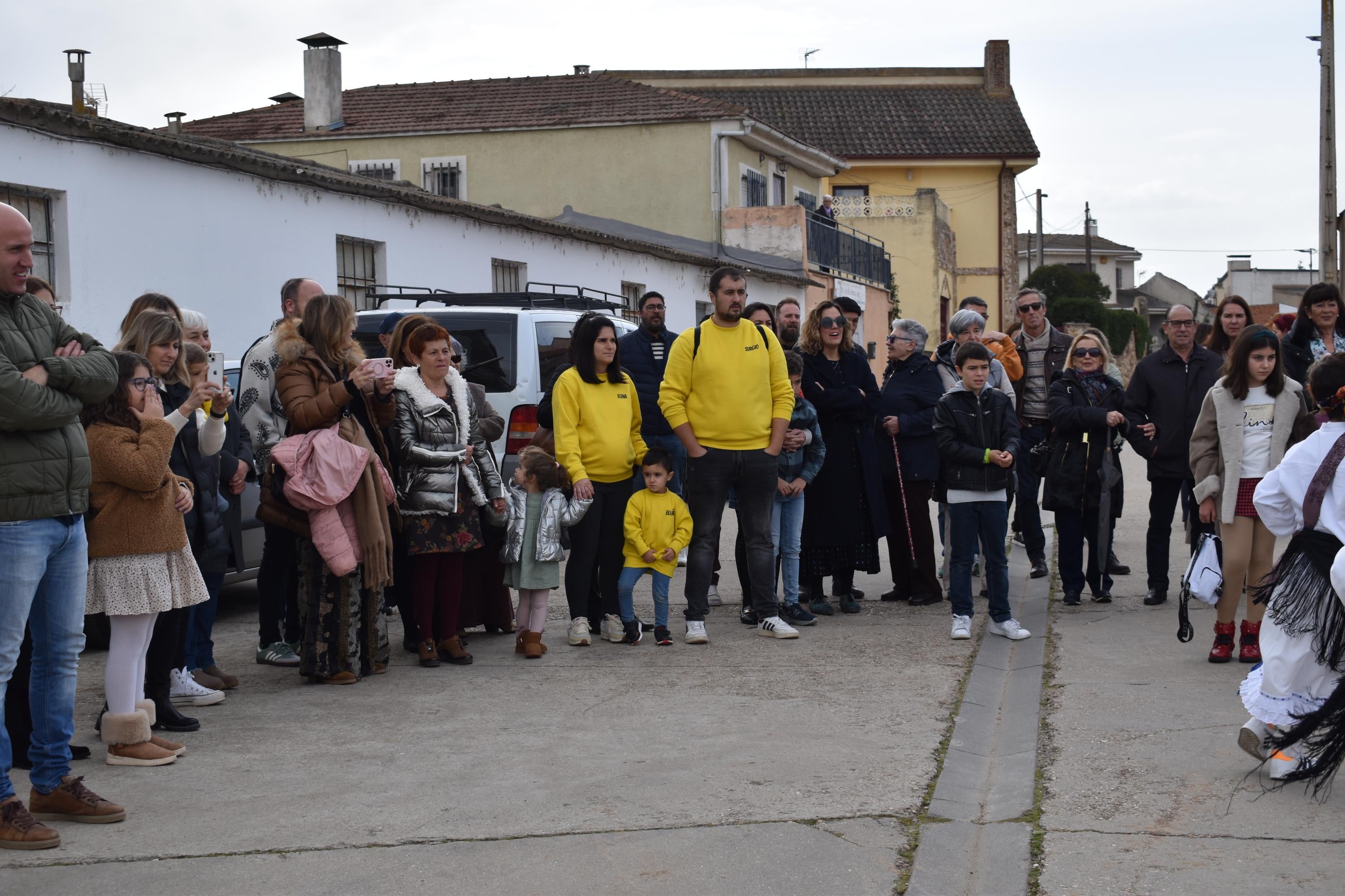 Aldeatejada cierra las fiestas de Santa Bárbara con los bailes de paleos