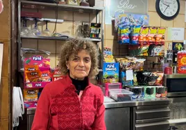 María Jesús Santos es la segunda generación de su familia al frente del Bar Berme, que acaba de cerrar tras 47 años.