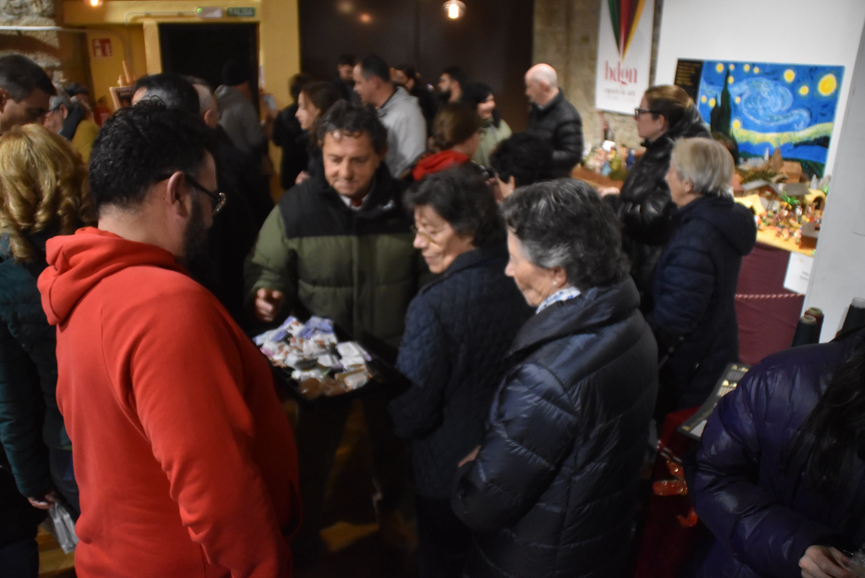 Béjar presume de tradición belenística en la muestra de la Hermandad de Jesús Nazareno