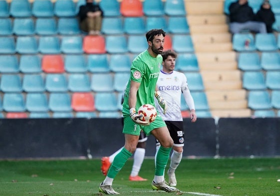 Jon Villanueva y Amaro durante el choque de este pasado domingo.