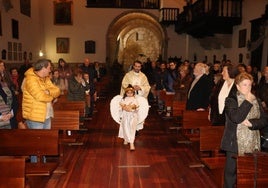 Celebración de la Misa del gallo del año pasado en la iglesia de San Juan de Béjar a las siete de la tarde.