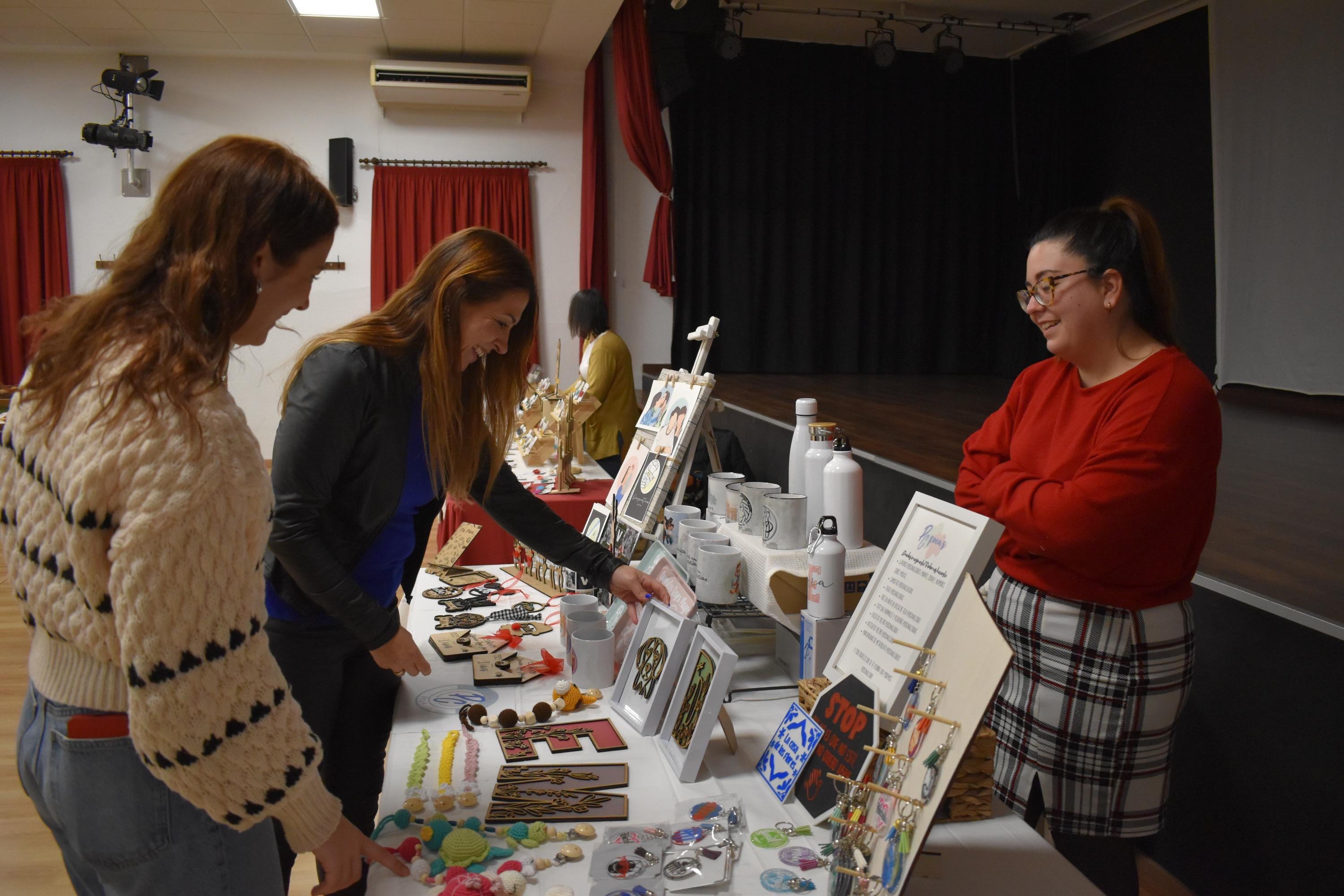 Cita solidaria en el mercado de Castellanos de Moriscos