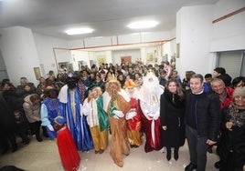 Los Reyes Magos, arropados por todo el pueblo oñorense y el Ayuntamiento