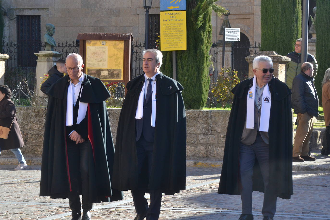 Ciudad Rodrigo arropa a San Sebastián en su marcha a la Catedral