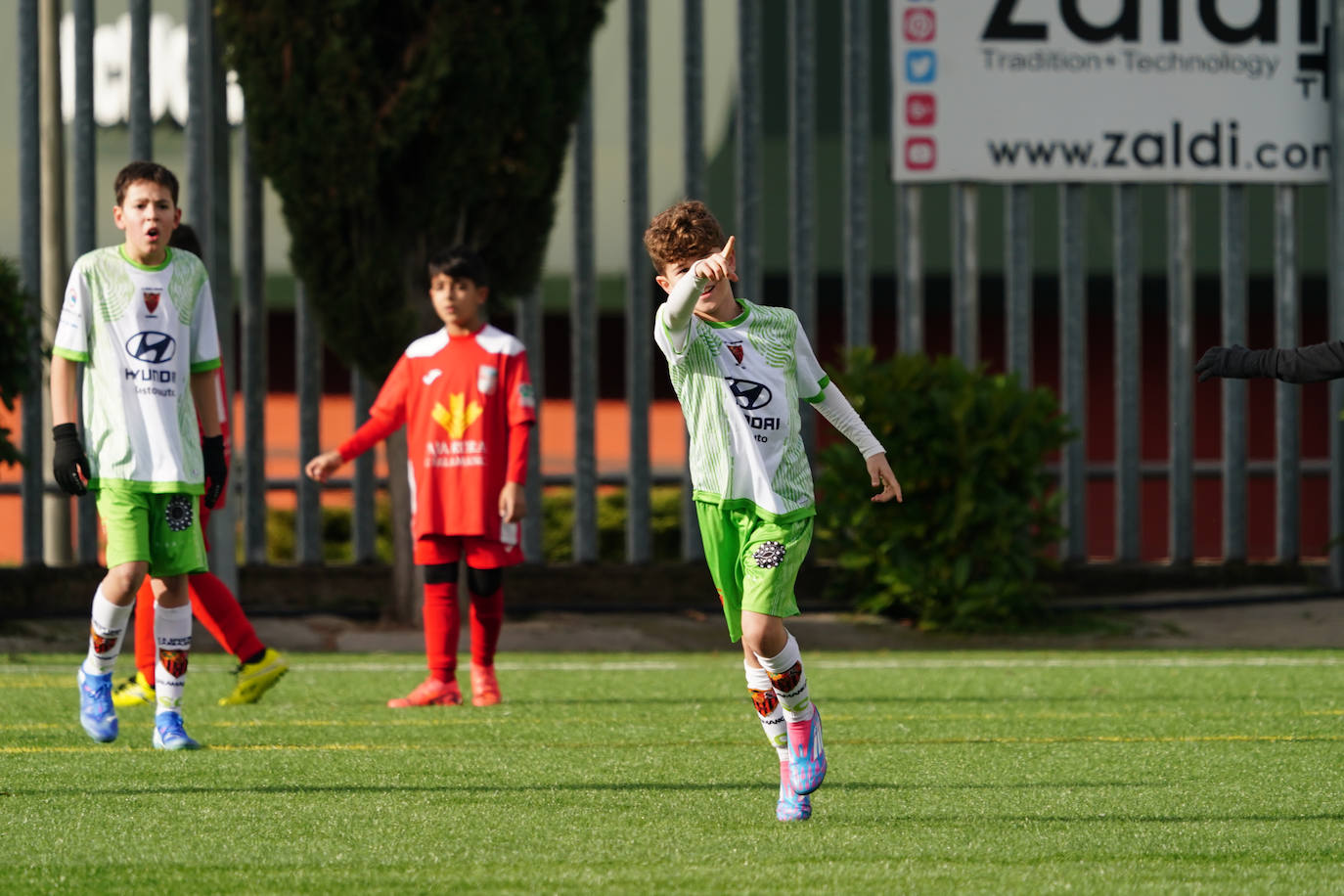 Las mejores imágenes de la jornada 12 en el fútbol base