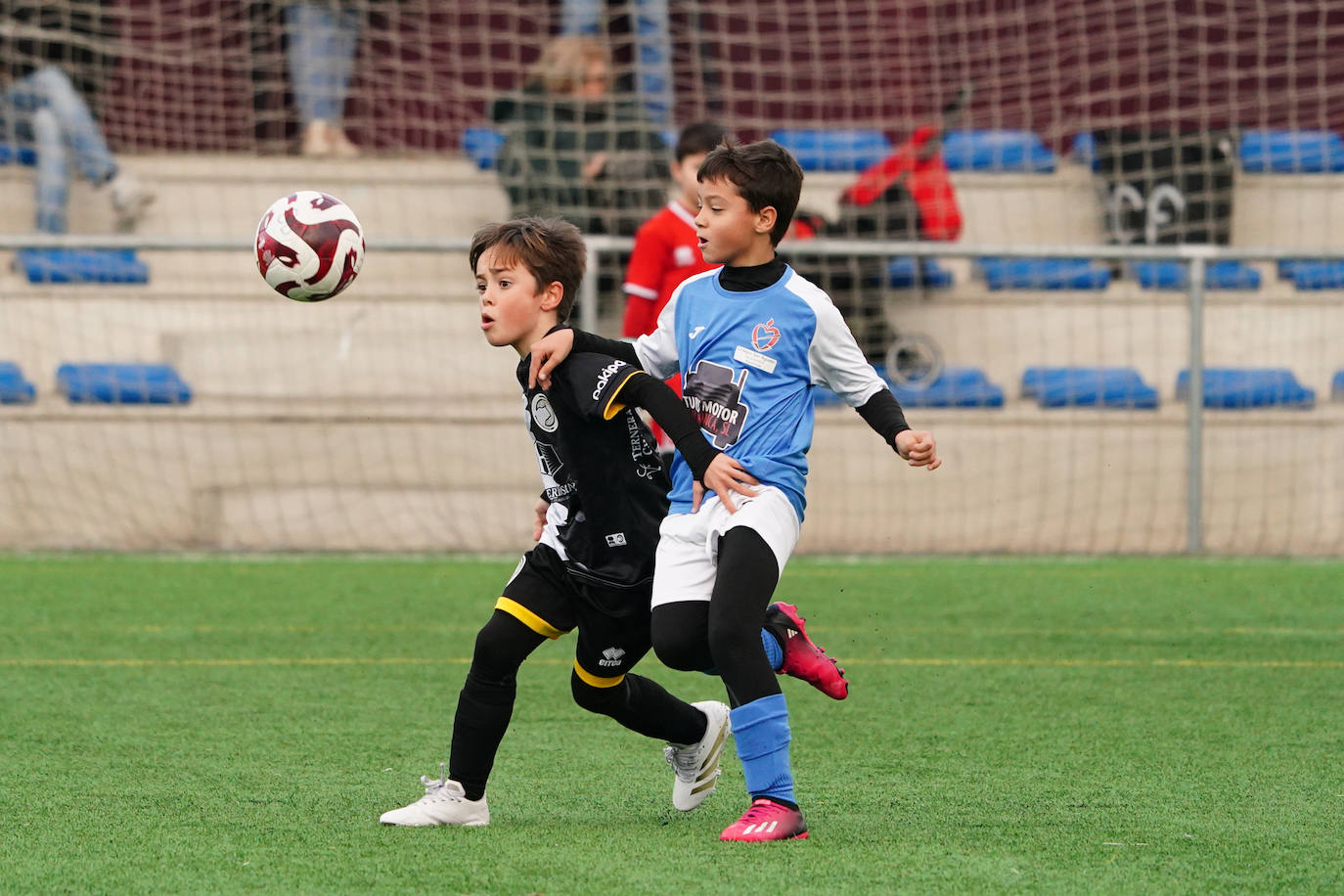 Las mejores imágenes de la jornada 12 en el fútbol base