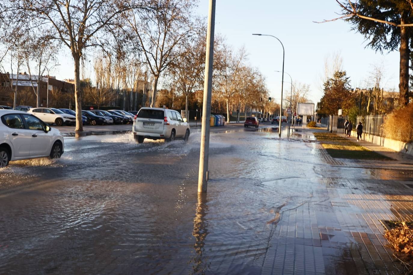 Así ha quedado la avenida de San Agustín tras el reventón