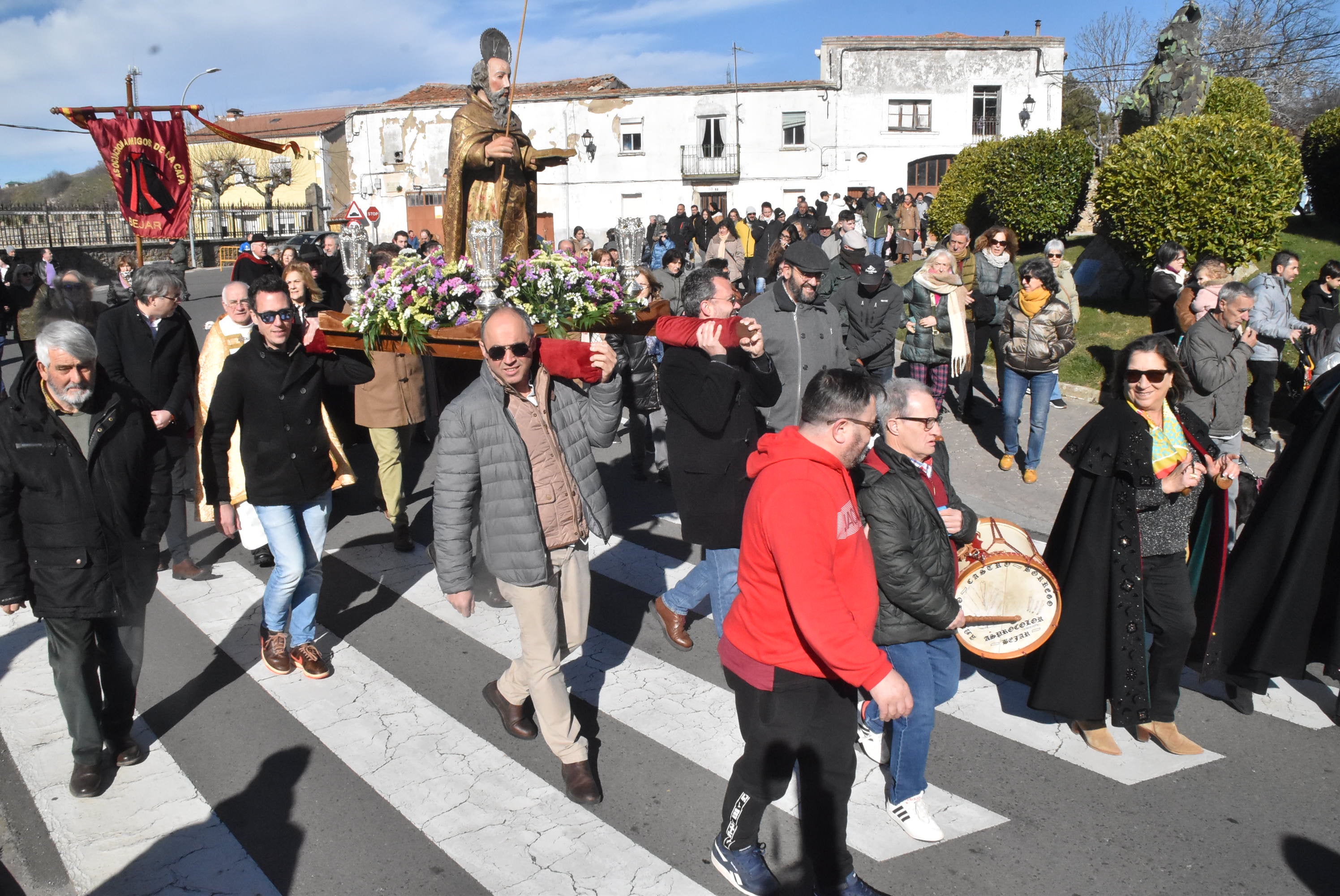 San Antón renueva la protección a los animales en Béjar