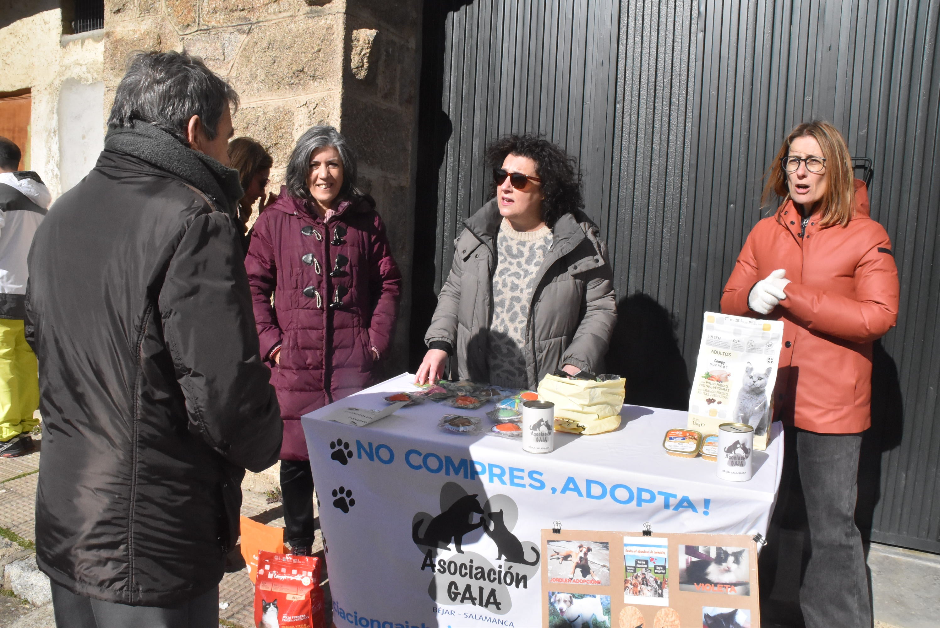 San Antón renueva la protección a los animales en Béjar