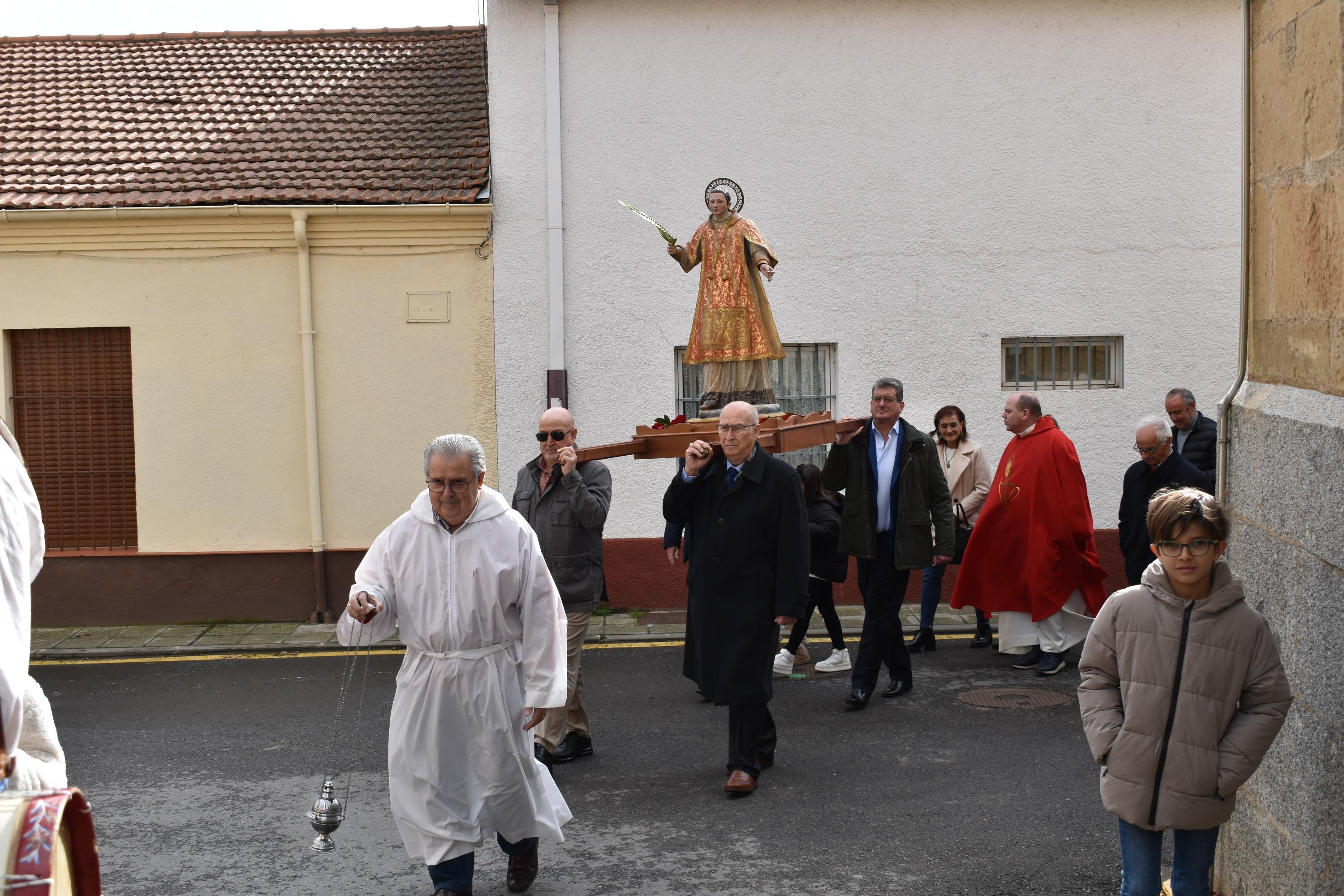 Cabrerizos despide las fiestas en honor a San Vicente con los actos religiosos