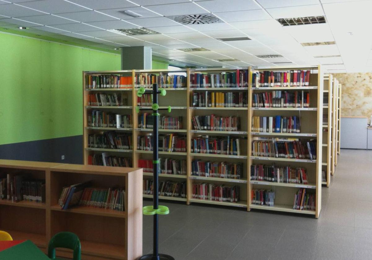 Una imagen de la biblioteca infantil en la casa municipal de la Cultura.