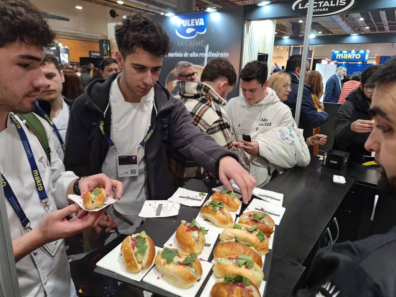 Tapas 3.0 triunfa en Madrid Fusión con sus 150 raciones del &#039;brioche Reina Pepiada&#039;