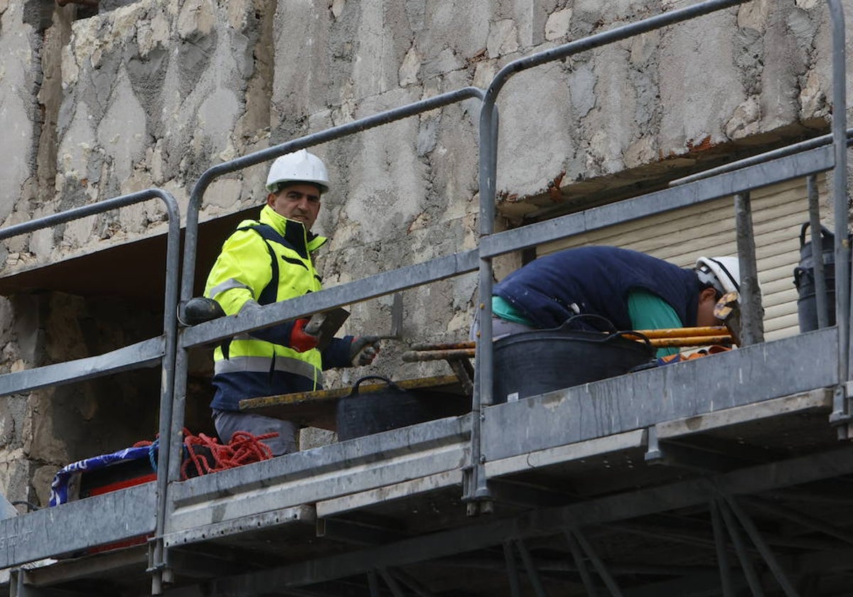 Trabajadores del sector de la construcción.