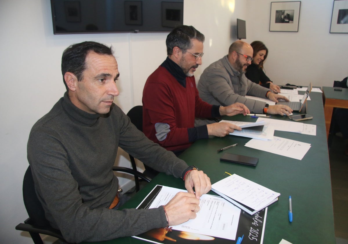 Salvador Ruano, Ángel Peralvo, Daniel Velasco y Soledad García en la sesión plenaria de Villamayor de Armuña.