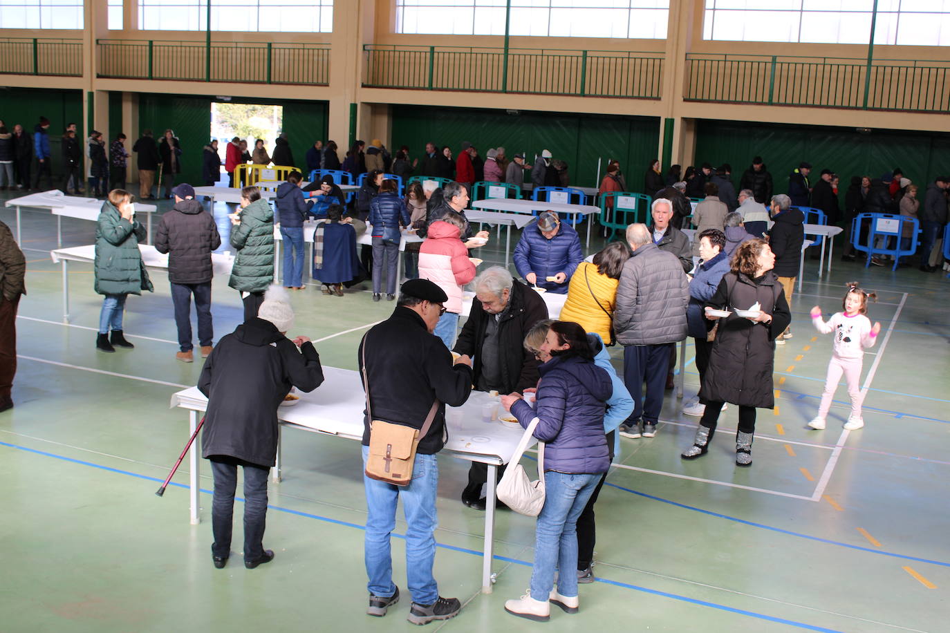 Candelario disfruta del inicio de sus fiestas con el premio GACETA