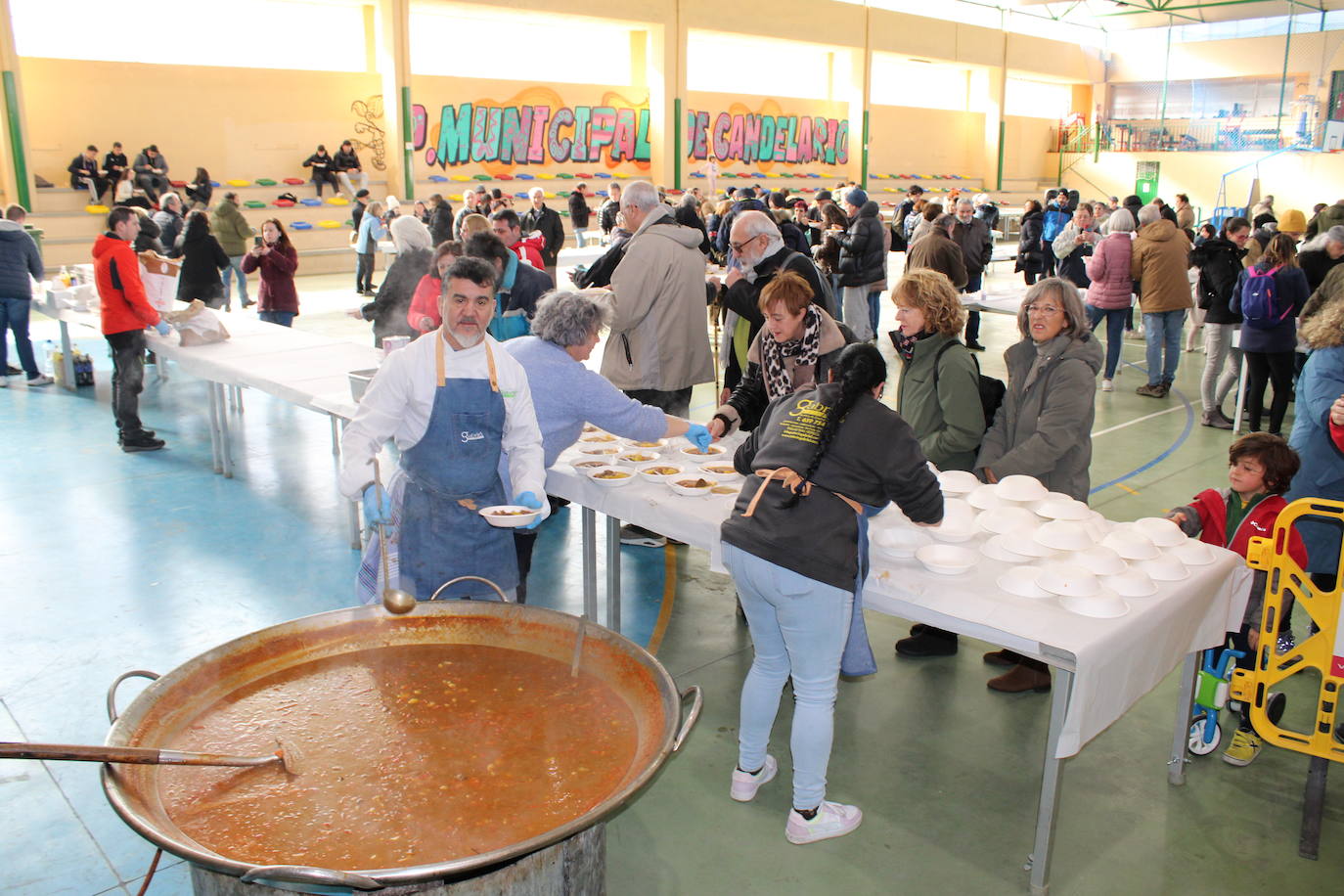 Candelario disfruta del inicio de sus fiestas con el premio GACETA