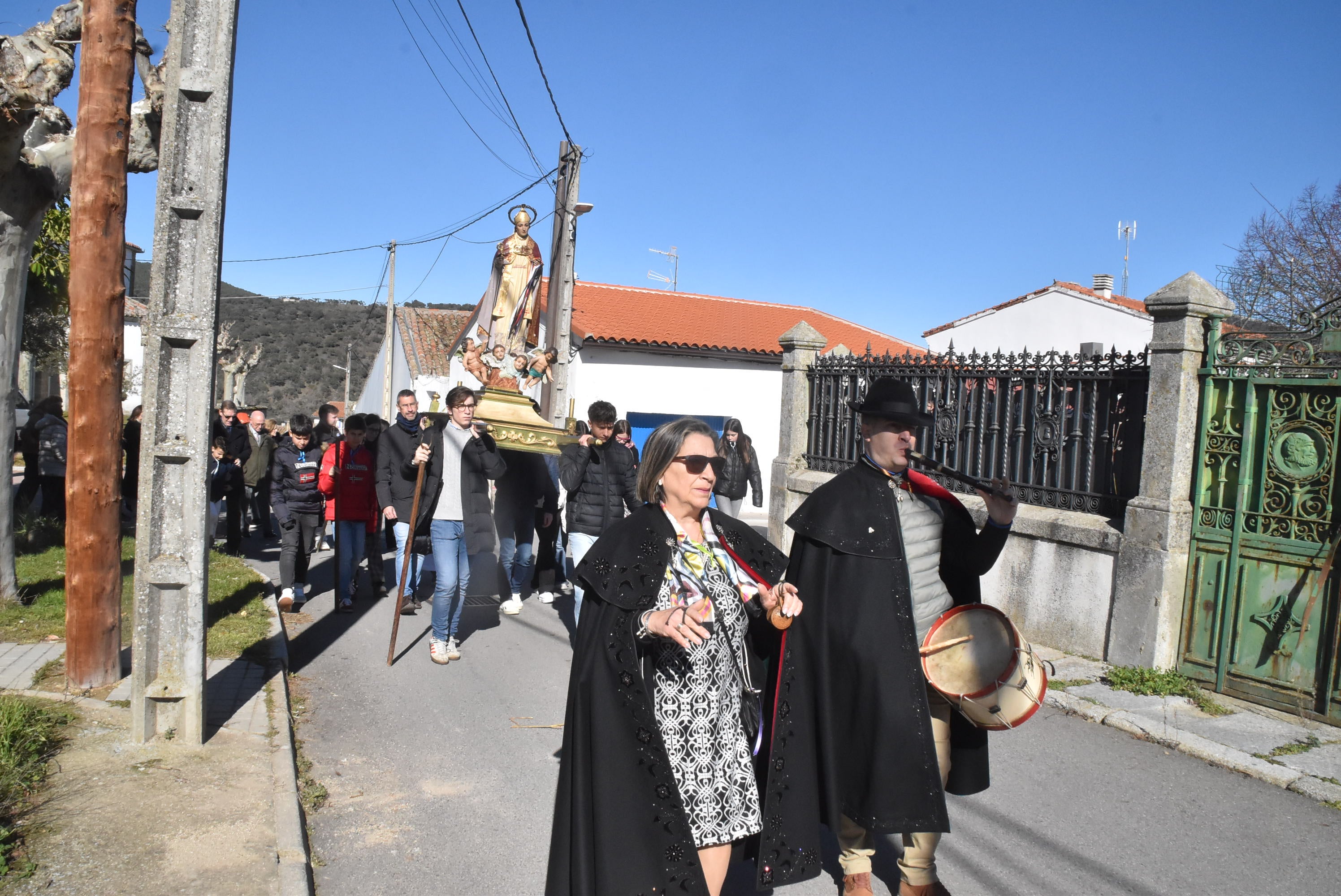 El buen tiempo acompaña a San Blas en su festividad en Fuentes de Béjar