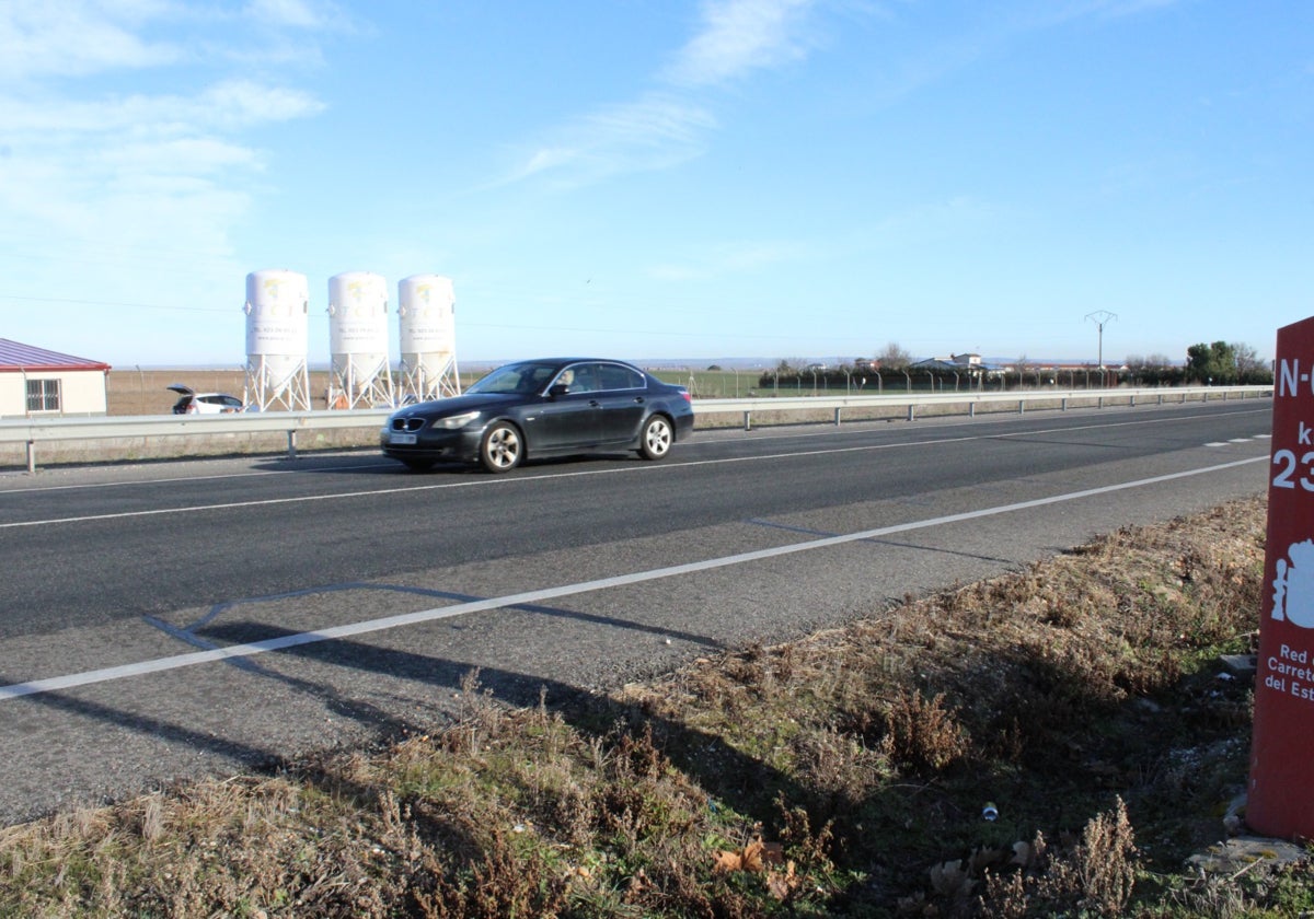 Un tramo de la carretera N-620, entre las vías más peligrosas de España según el estudio.