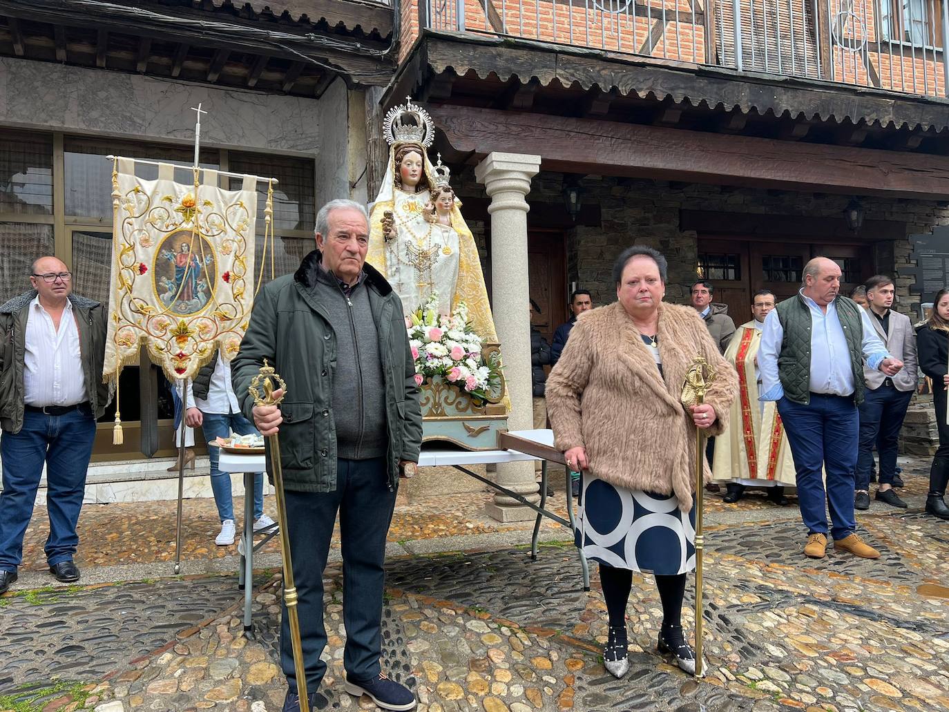 Valero despide sus fiestas con el día de Las Candelas